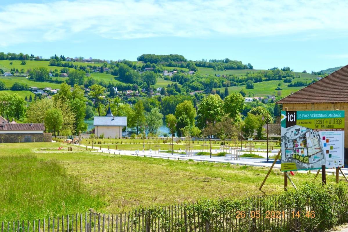 Studio, Bord De Lac, 4 Pers. Paladru Luaran gambar